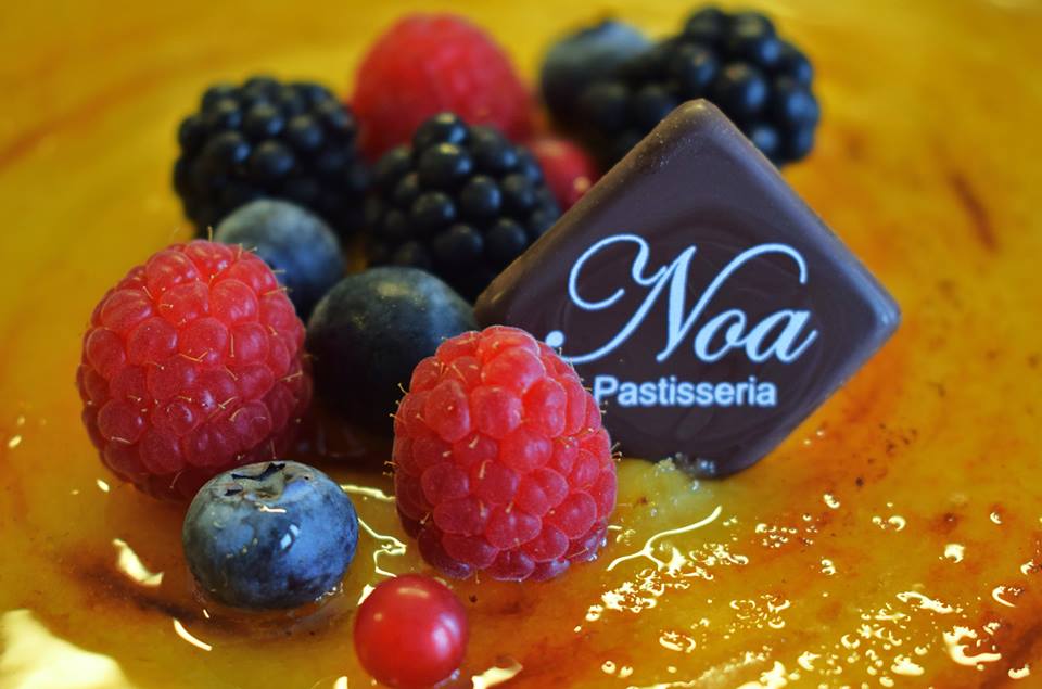 Pastelería NOA apuesta por el aceite de oliva virgen extra y de proximidad de Olis Can Català